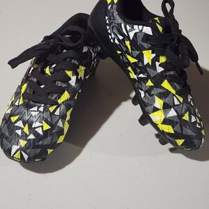 Dream Pairs Kids Black and Yellow Sneakers